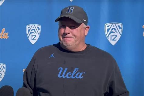 Ucla Signs Football Coach Chip Kelly To Contract Extension Through 2027