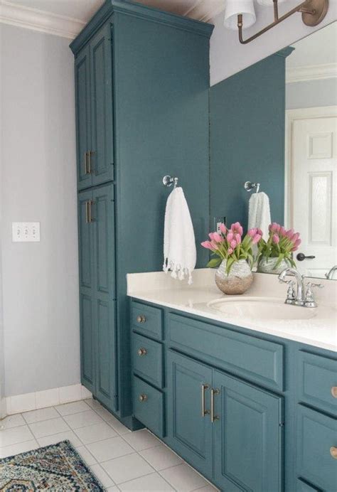 Want to speed up the process of painting your bathroom vanity? 12 Bathroom Vanity Makeover Ideas - Simphome