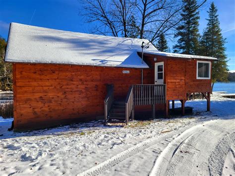 Boat House Cabin Fernleigh Lodge