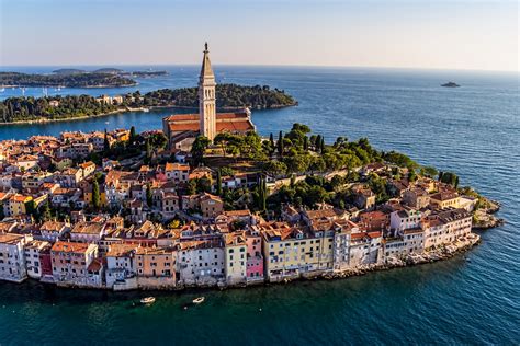Prijzen voor een kroatië vliegvakantie beginnen namelijk al bij €. Vakantie Istrië - Autovakantie naar magisch Kroatië | TUI
