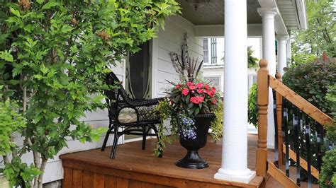 25 Planter Ideas For Porches And Front Gardens