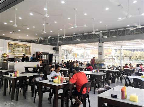 The hawker version is a creative reinvention consisting not just of stuffed tofu but a great many interesting ingredients. Sugoi Days: Ipoh Road Yong Tau Foo review NEW LOCATION
