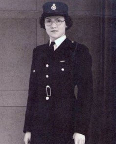 Northamptonshires First Female Police Officer Dies Aged 89 Bbc News