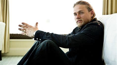 Charlie Hunnam Brings Swagger To World Of Pacific Rim