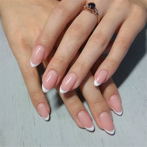 Here Are Stunning French Manicure Ideas Between Classic And Modern