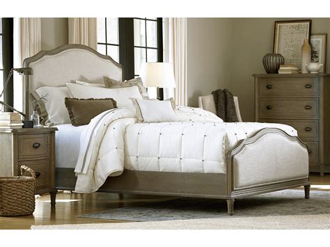 Universal Furniture Curated Devon Bed King