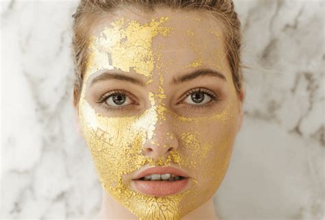 Gold Face Mask And Eye Mask Complete Guide Clean Beauty Gals