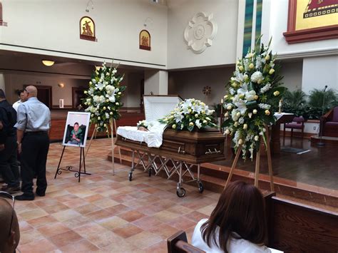 Woodland Hills Ca Viewing And Funeral Service At St Bernardine