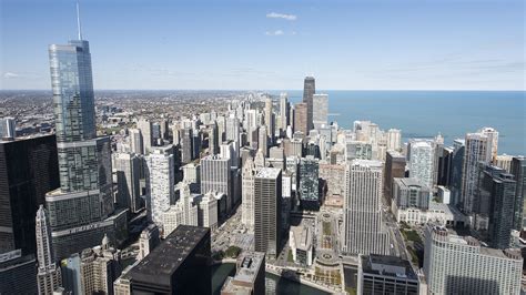 The Chicago Attractions To Put On Your Must See List