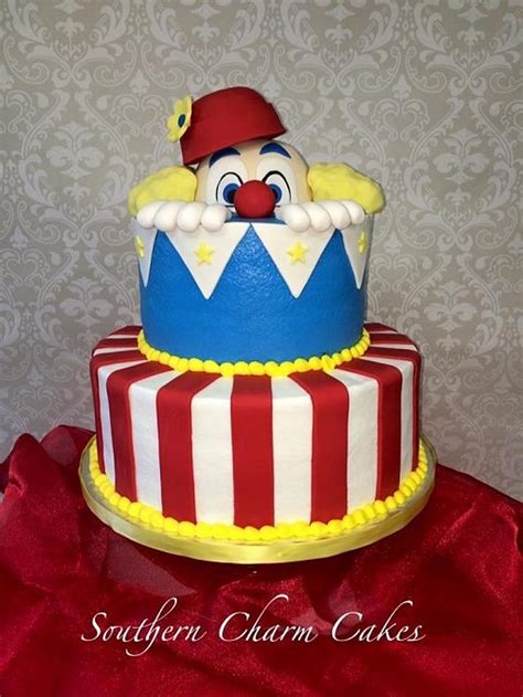 Circus Clown Decorated Cake By Michelle Southern Cakesdecor