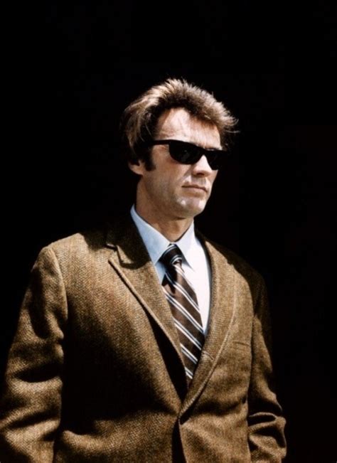 Clint As Dirty Harry Wearing His Famous Ray Ban Sunglasses Clint Eastwood Photo