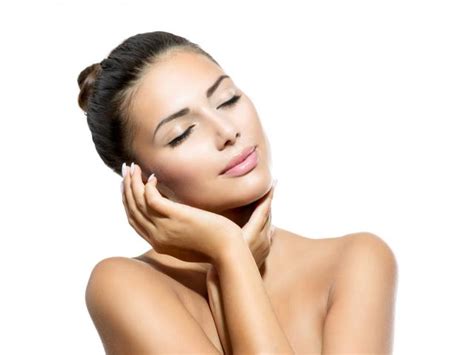 How To Make Your Skin Glow In Just Two Minutes Womens Health