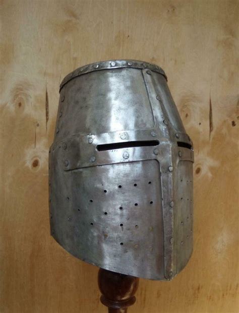 Crusader helmet / medieval helmet / larp helmet / sca helmet / | Etsy