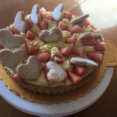 Ricetta Crostata Alle Fragole Con Frangipane La Ricetta Di Giallozafferano