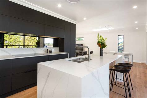 Imagine a kitchen that matches your vibrant personality. A modern kitchen to 'wow' your guests - Complete Home