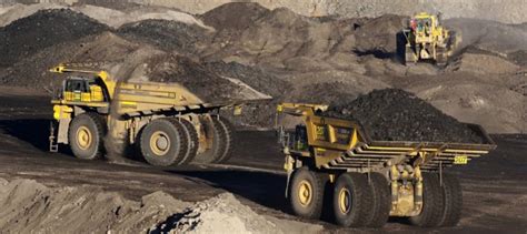 Dump Truck Operator Open Cut Coal Mining Bowen Basin Iminco