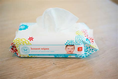 Baby Wipes The Best Natural Baby Wipes The Honest Company