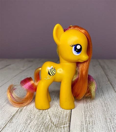 Mlp G4 Honeybuzz Brushable Pony 2011 Hasbro My Little Pony Etsy