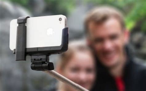 Take The Best Photos And Selfies With Our New Selfie Stick High Tech Gadgets Cool Gadgets
