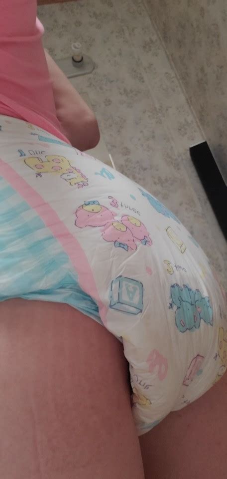Being Put In Thick Diapers And Taken Out In Public Tumbex