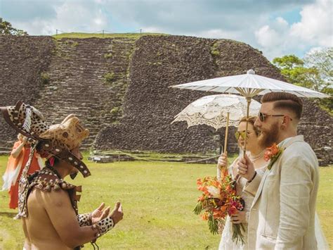 Belize Maya Wedding Ceremony At Xunantunich Temples