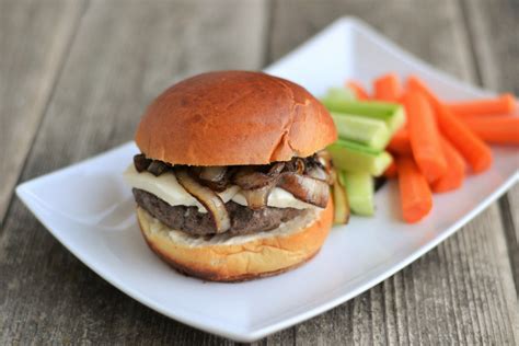 Bring on the warm weather and yummy food! Mozzarella Mushroom Burger with Caramelized Onions | Food ...