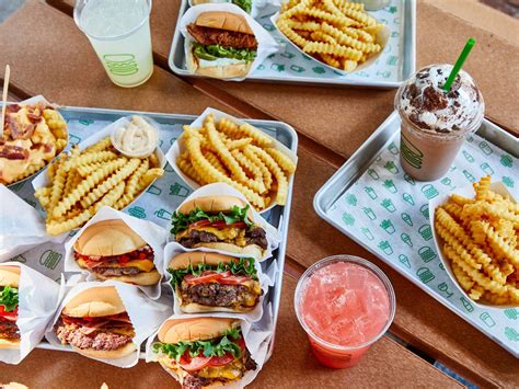 Sizzling New Shake Shack Sugar Land Location Revs Up With First Drive