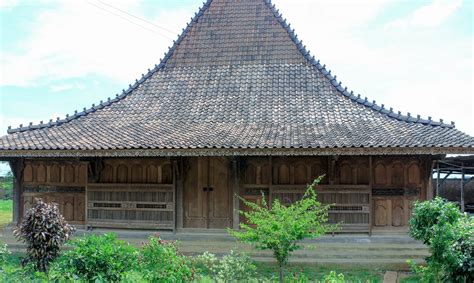 Harga atau biaya cor dak beton murah terbaru 2021. Rumah joglo antik Jateng: Rumah Joglo Kudusan tiang 25 cm
