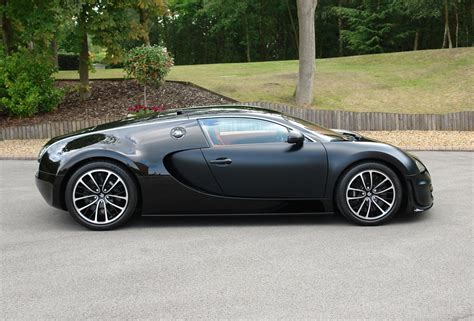 Bugatti unveiled a new video featuring the veyron super sport in action on the race track. 2011 Bugatti Veyron Super Sport Sang Noir Specs, Price ...