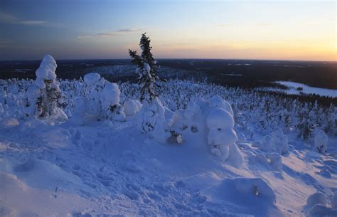 Kuva Arktinen Iso Syöte Talvipäivän Auringonlaskussa Visual Finland