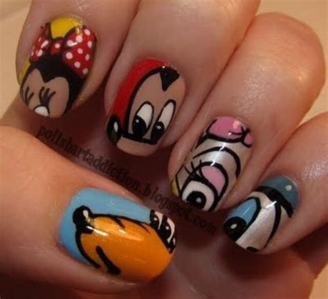 Mickey Mouse Nails Nail Art Minnie Nail Art Disney Disney Manicure Get Nails How To Do Nails