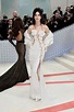 Anne Hathaway brilla con un vestido blanco en la MET Gala 2023 | Vogue