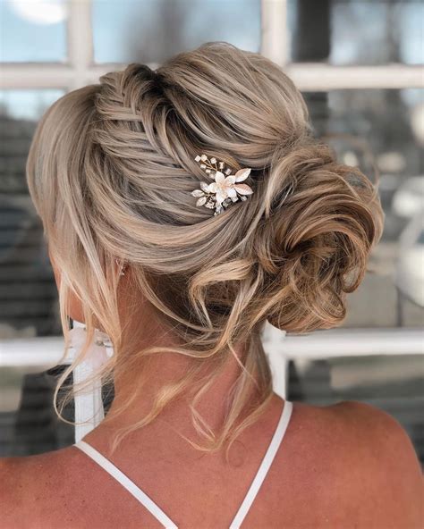 Wedding Hairstyles For Short Hair Airy Messy Updo With Braid Hi Miss Puff
