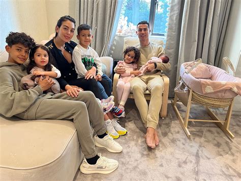 Ronaldo And Georgina Rodriguez Back Home With Their Baby Tvmnewsmt