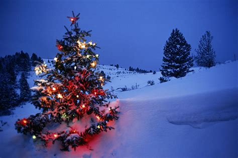 The next upcoming christmas day is on friday december 25th, 2020. snowfall on Christmas day - Travel news