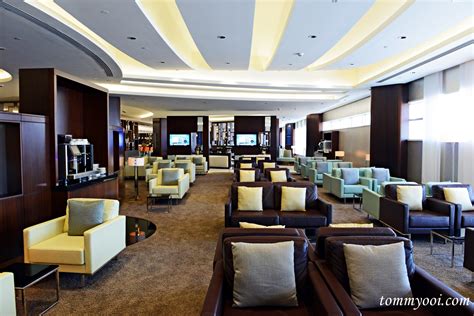 Etihad Airways First And Business Class Abu Dhabi Lounge Tommy Ooi