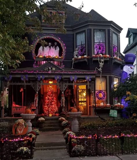 30 Of The Most Creative Halloween Decorations From The Year 2020 Demilked