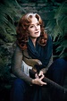 Bonnie Raitt Overcame Loss for Her First LP of New Songs in a Decade ...