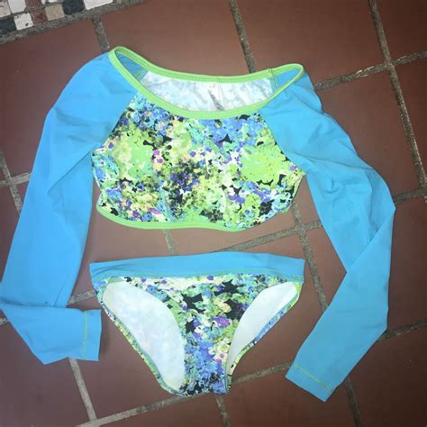 Nordstrom To The 9s Girlss Swimwear 2 Piece Turquoise Size 8 Bikini