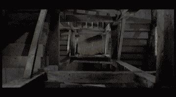 When shooting a dolly zoom, it's important to select a striking subject, such as a statue or building. How to Achieve Dolly Zoom | DJI FORUM