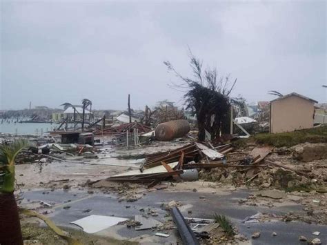 Hurricane Dorian Kills At Least 5 In The Bahamas Us Coastline Braces