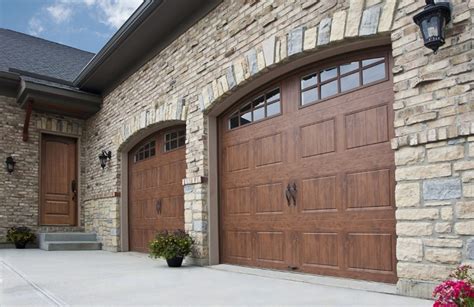 How To Choose Your Perfect Garage Door Color And Finish Clopay