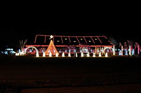 Roadtrip The Top 5 Christmas Light Displays In Indiana That Are Pure