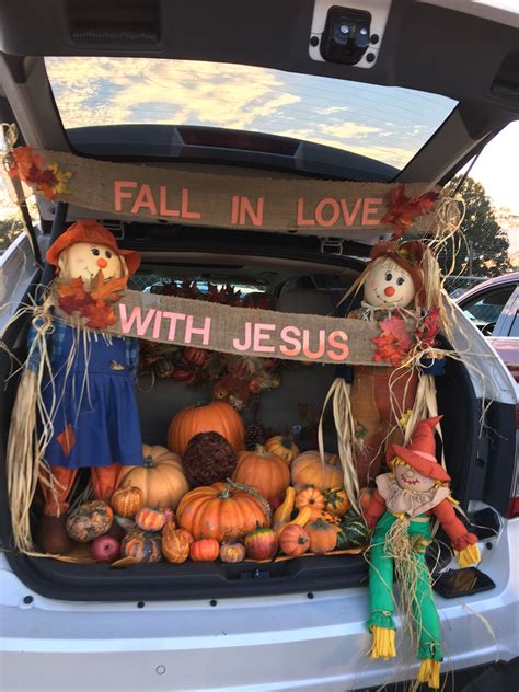 Fbc Tallulah La Fall In Love With Jesus Fall Carnival Trunk Or Treat Trunk Or Treat Fall