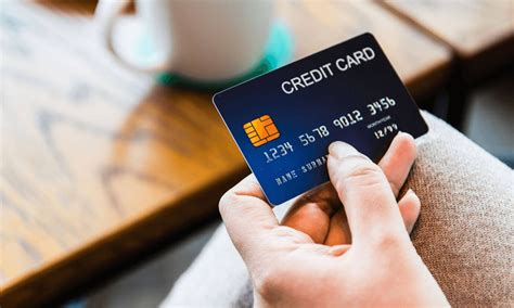 ¿cómo Funcionan Las Tarjetas De Crédito Y Débito Bancamérica
