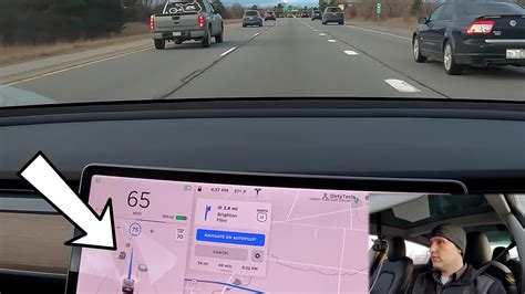 Tesla Autopilot Improves With Adaptive Lane Speed Feature For Cars In