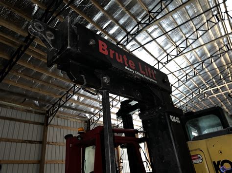 Brute Lift 40k Two Stage Boom Lift
