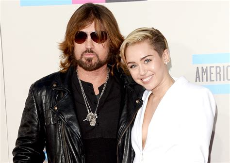 Billy Ray Cyrus Discusses Miley Cyrus Sobriety