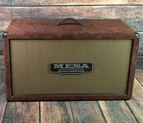 Used Mesa Boogie 2x12 2FB 140w 8ohm Speaker Cabinet- Burgundy Suede