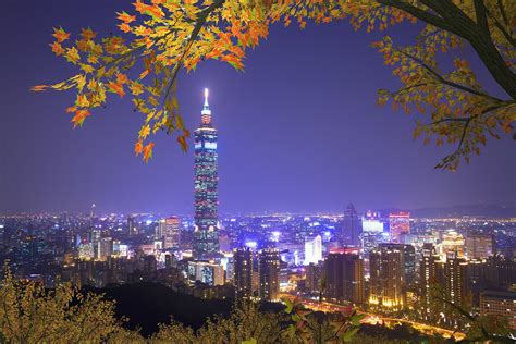 Taipei 101 Taipeis Biggest Attraction Go Guides